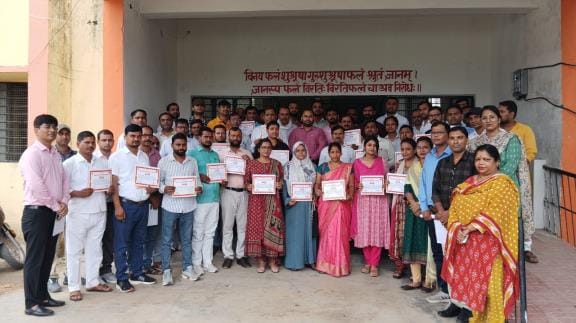 DIET Principal with trainee teachers after completion of training on DIET Integrated Teacher Training Complete Model