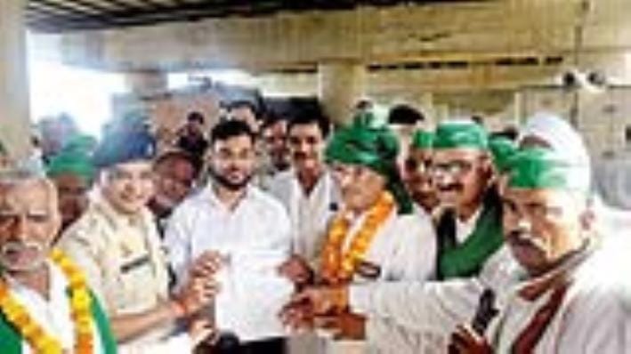 Demand for compensation for flood affected people