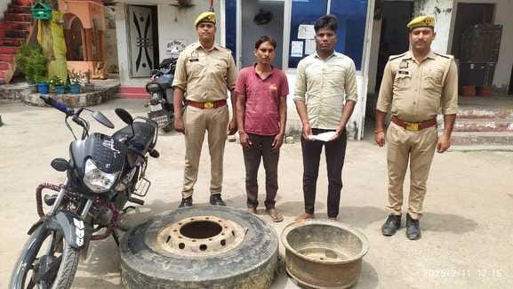 Police arrested two inter-district thieves