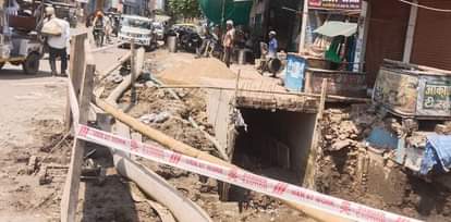 Operation of roadways buses affected due to drain construction