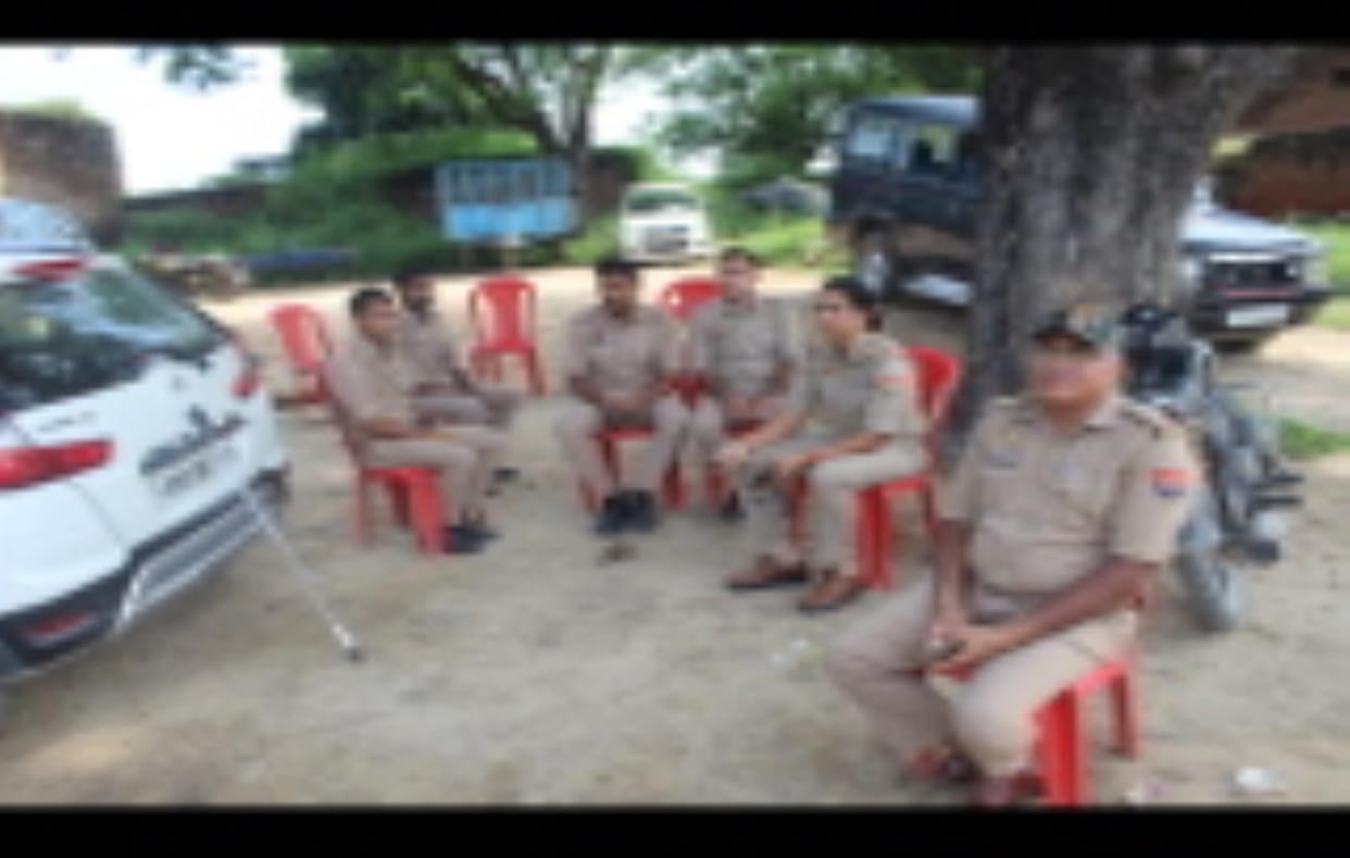 Tension prevails in Arjunpur after the murder, police deployed