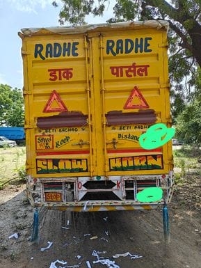Chittorgarh News: Narcotics team seizes 20 quintal dodha chura worth ₹1 crore hidden in scrap, one arrested