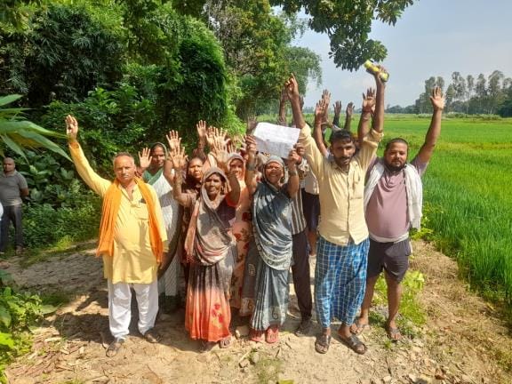 Angry villagers staged a strong protest due to lack of road repair