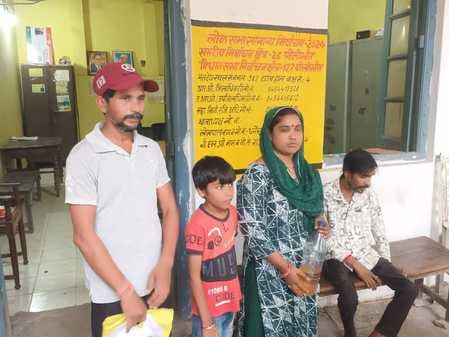 The family of the municipal worker reached the municipality with petrol to commit suicide