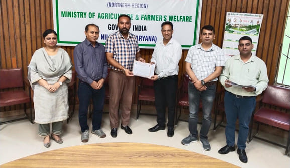 Instructions to give information to farmers through video