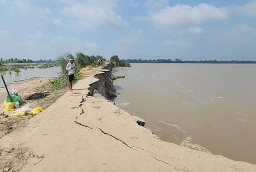 Flood increased the distance of Kanpur