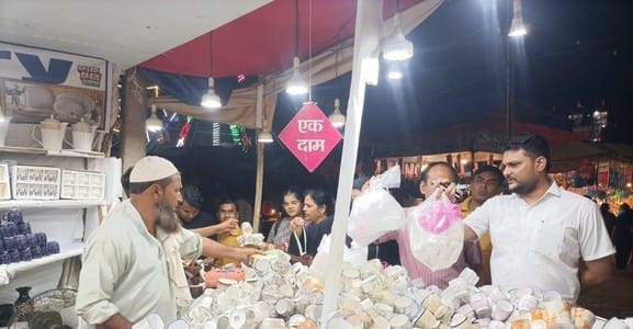 Ganesh Mela campaign was conducted and 47 kg of banned polythene was confiscated and fine was imposed