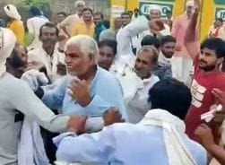 Angry farmers chased and beat the watchman due to non-availability of fertilizers