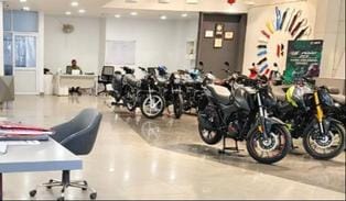 Due to change in GST slab, bikes became cheaper by Rs 12 thousand, business expected during Navratri
