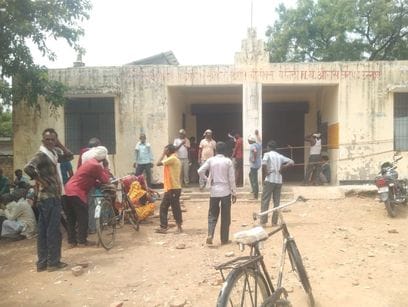 Compost on committees, farmers are returning depressed
