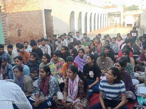 Bhirdana route bus service closed, students face problem in commuting