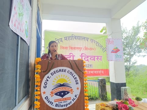 Students should not hesitate in speaking, reading and writing in Hindi: Dr. Rita
