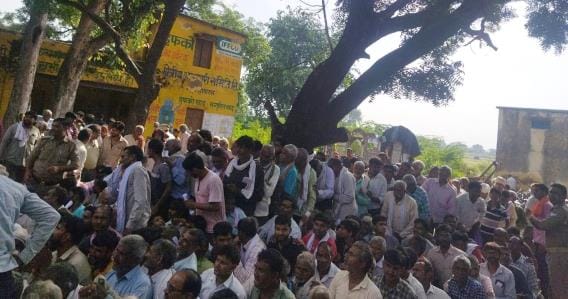 Fertilizer was received seven hours after token and biometric, uproar