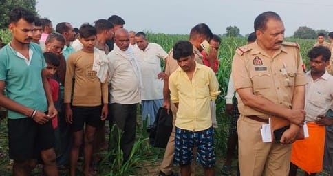 Dead body of a youth found in the field, murder alleged