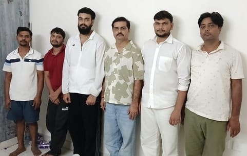 STF caught six cyber thugs, recovered 100 fake accounts and bundles of fake notes