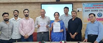 In Solan College, students were told about career opportunities in media