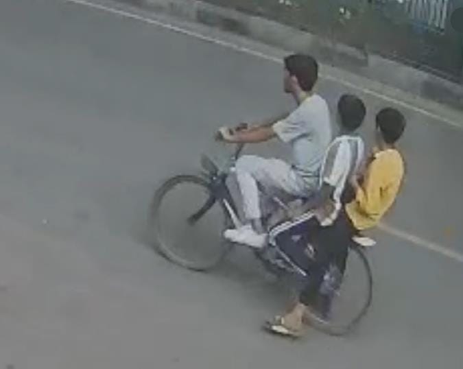 A tenth class student kidnapped two children by luring them with an energy drink, police arrested him