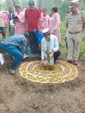 100 deodar and banyan trees were planted in DPF Majhan