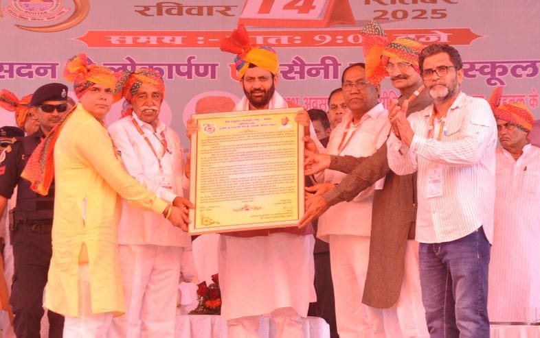 Mahatma Jyotiba Phule not only recognized the injustice and discrimination prevalent in the society but also fought against it throughout his life: Chief Minister