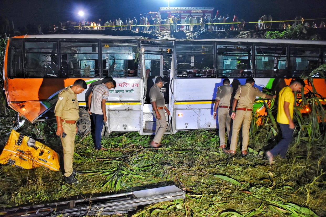 Experienced drivers drive VIP cars, buses are in the hands of novices