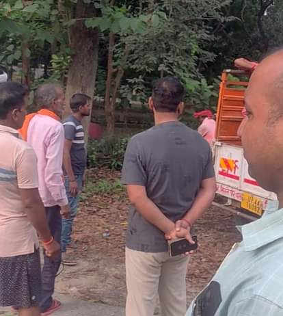Farmer crushed by uncontrolled truck on highway, dies