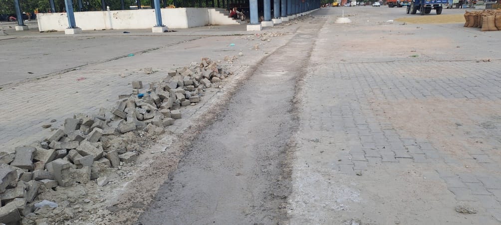 cleanliness system in grain market is in shambles
