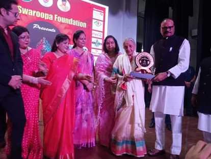 13 persons got Durga swaroopa award