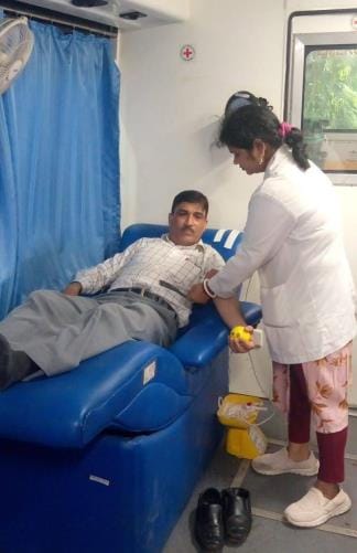 14 great donors donated blood