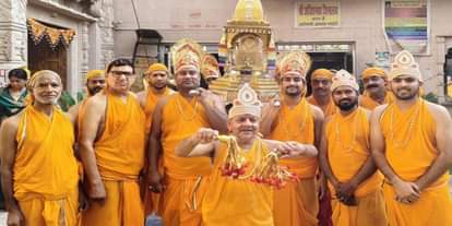 Adinath festival held in Jalalpur, grand chariot procession taken out