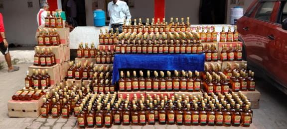 Liquor worth lakhs being smuggled to Bihar seized
