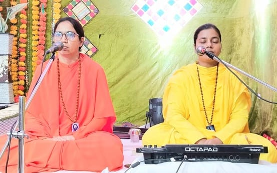Donation done in reverence brings welfare to ancestors: Prapoorna Bharti