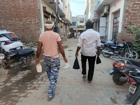 Government ban ineffective...Polythene being sold openly in Julana market, administration silent