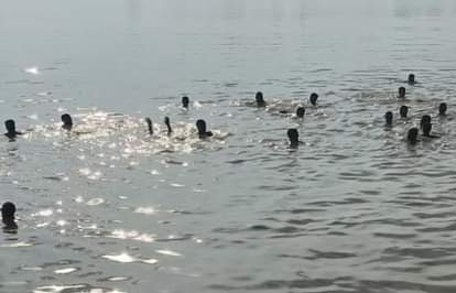 A boy drowned in Saryu river and died