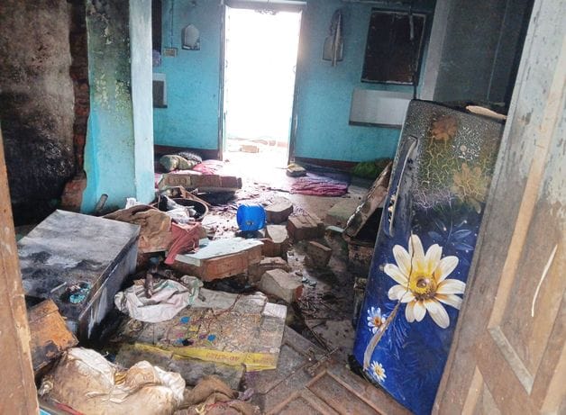 Explosion while making illegal firecrackers at home, woman dies