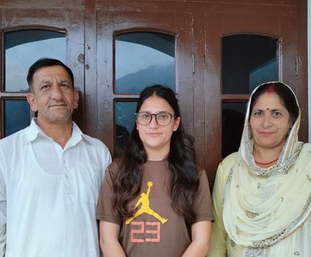 Big flight of a daughter of a small village