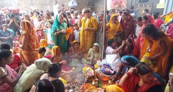 Mothers kept Nirjala Vrat for the long life of their sons