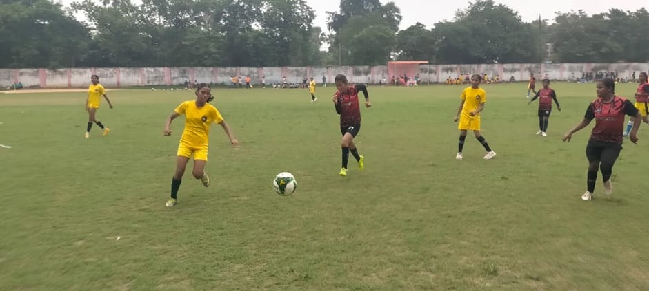 In the girls category, Azamgarh defeated Kanpur and Vindhyachal defeated Lucknow