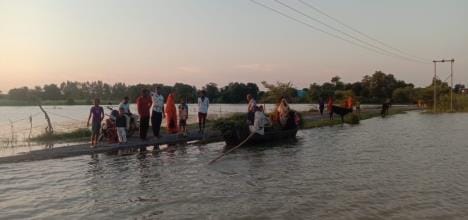 Saryu river reached 36 centimeters below the red mark