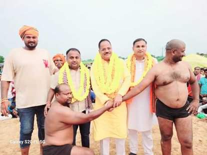 Mirzapur wrestler was defeated, Pradeep of Varanasi registered victory