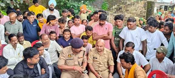 Saurabh murder case: Family members create ruckus demanding demolition of the house of the accused