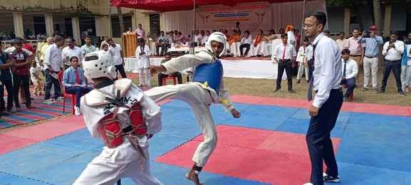 Taekwondo: Vindhyachal Mandal registered victory in the under-17 category