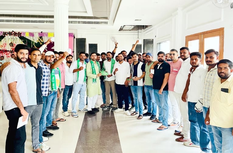 Vows to strengthen the hands of Jayant Chaudhary