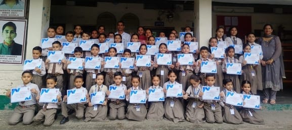 Anishtha in poem singing, Vaishnavi first in word antakshari
