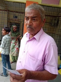 Doctors of district hospital are prescribing medicines from outside