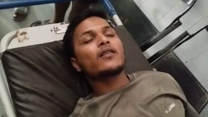 नकाबपोशों के हमले से घायल हुआ युवक