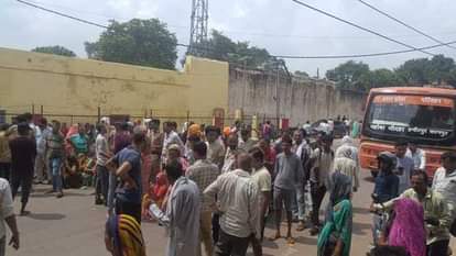 Wife and father allege that Anil died due to beating in jail