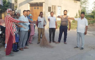 Took oath to maintain cleanliness and inspire people