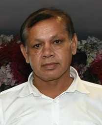 Bike rider businessman dies in car accident