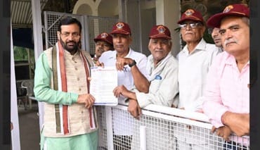 Ex-servicemen met the Chief Minister