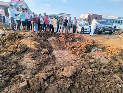 Conflict on the ramp...People from Haryana and Rajasthan came face to face, scuffle broke out
